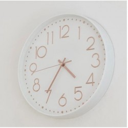 Reloj plastico 32cm boc y dorado