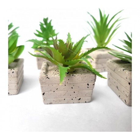 Planta artificial maceta terrazo cuadrada 5x8cm - surtidas -