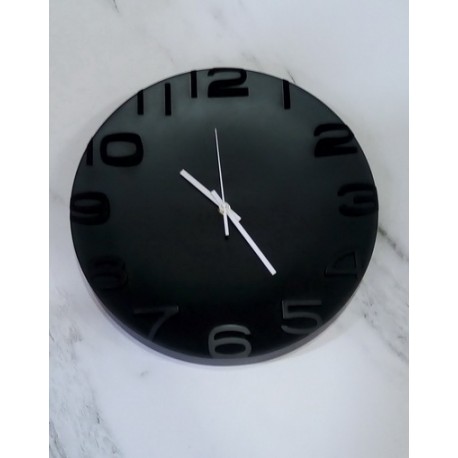 Reloj de pared redondo negro