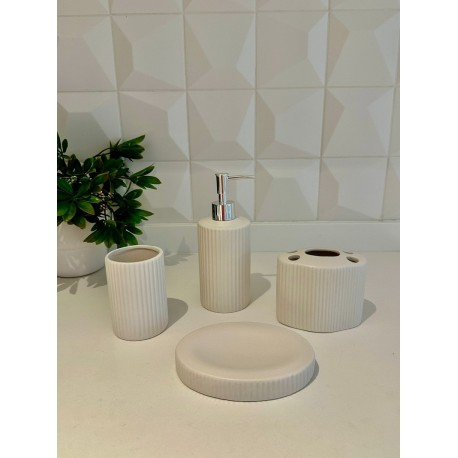 Set de bano de porcelana blanco c/lineas x4 pzas.